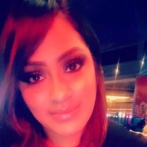 Meet your Posher, Lorena